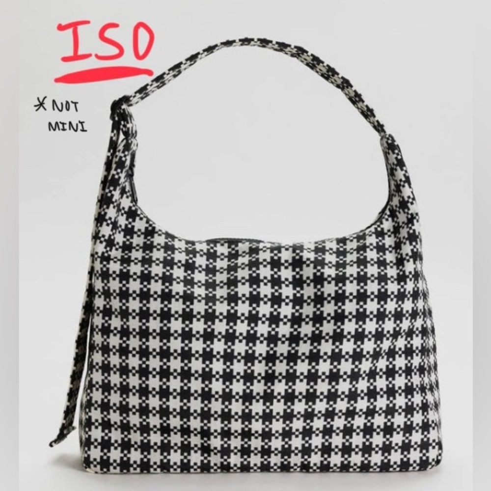 ISO: BAGGU pixel gingham shoulder bag